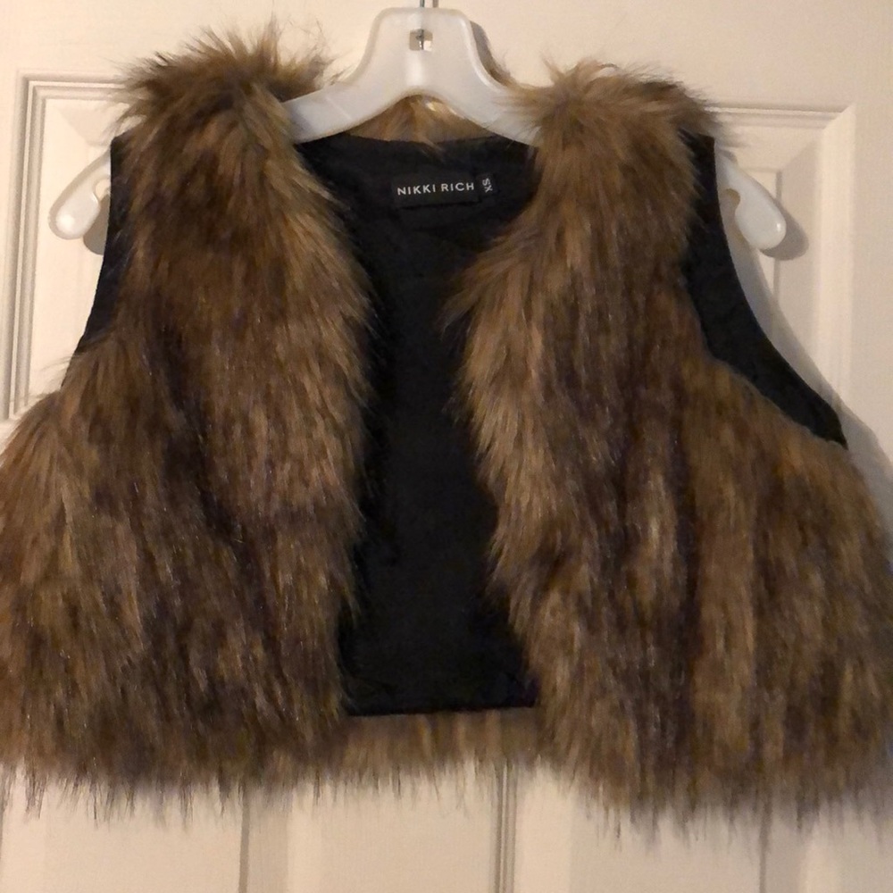 Nikki Rich CS faux fur vest